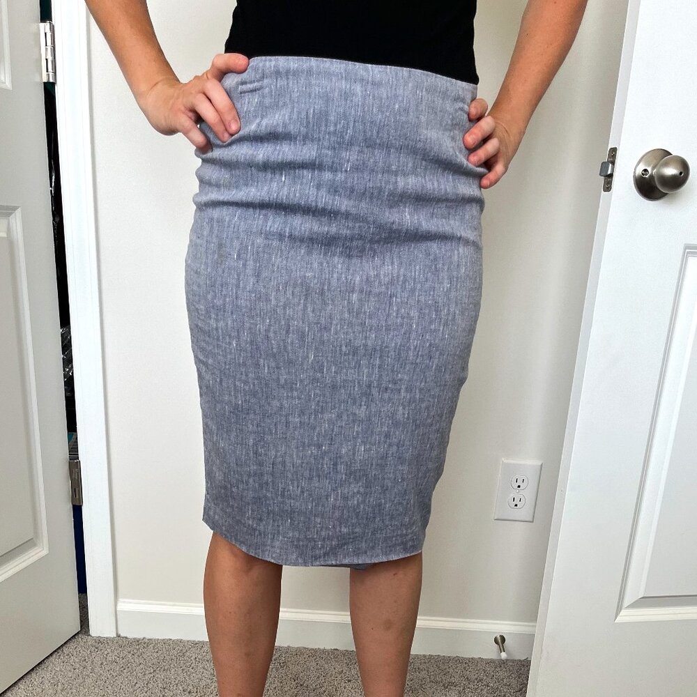 Antonio Melani Blue Skirt Size 4